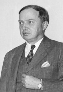 Harlow Shapley believed life was inevitable throughout the universe given the large number of stars.